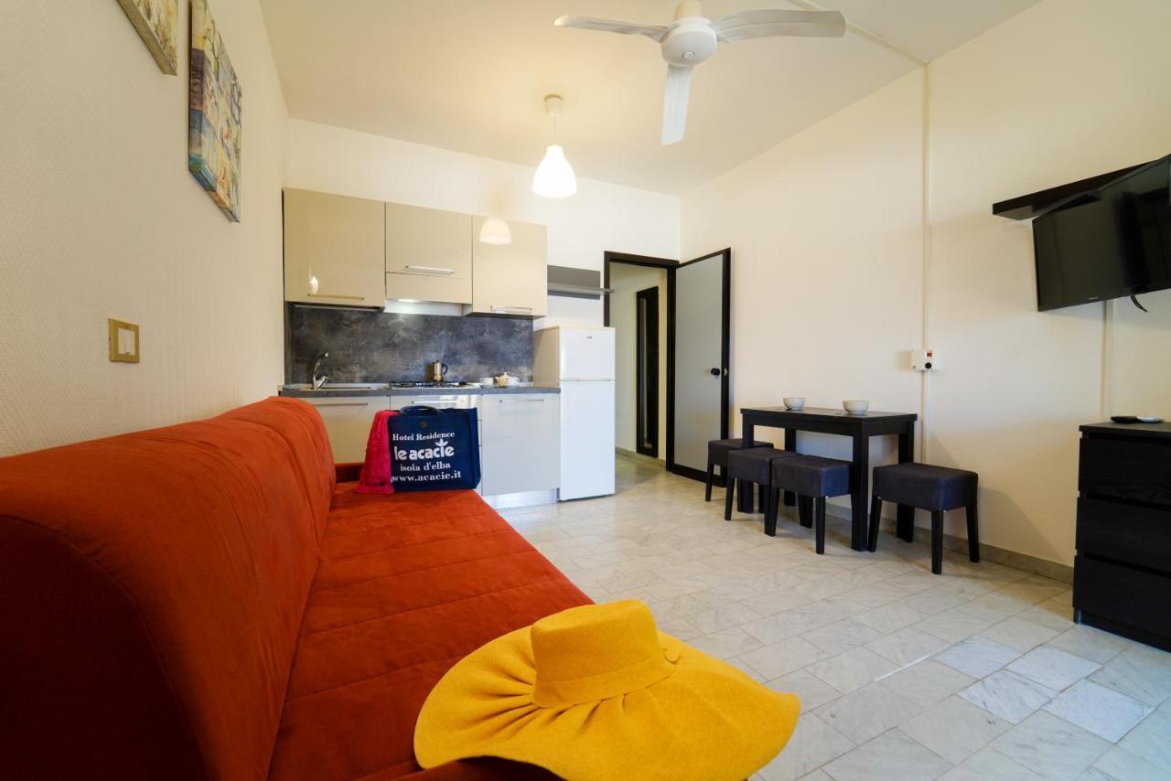 Residence Le Acacie Capoliveri  Εξωτερικό φωτογραφία