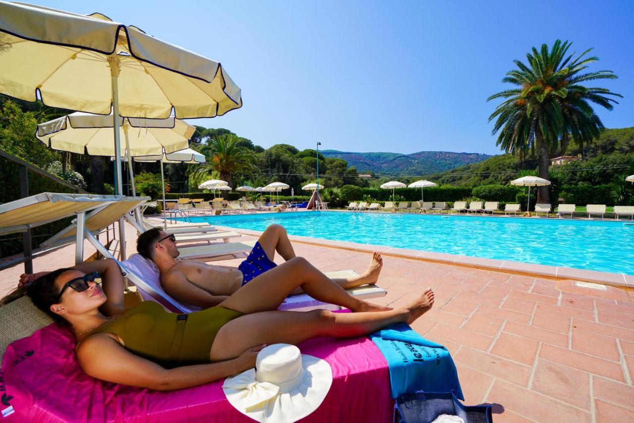 Residence Le Acacie Capoliveri  Εξωτερικό φωτογραφία