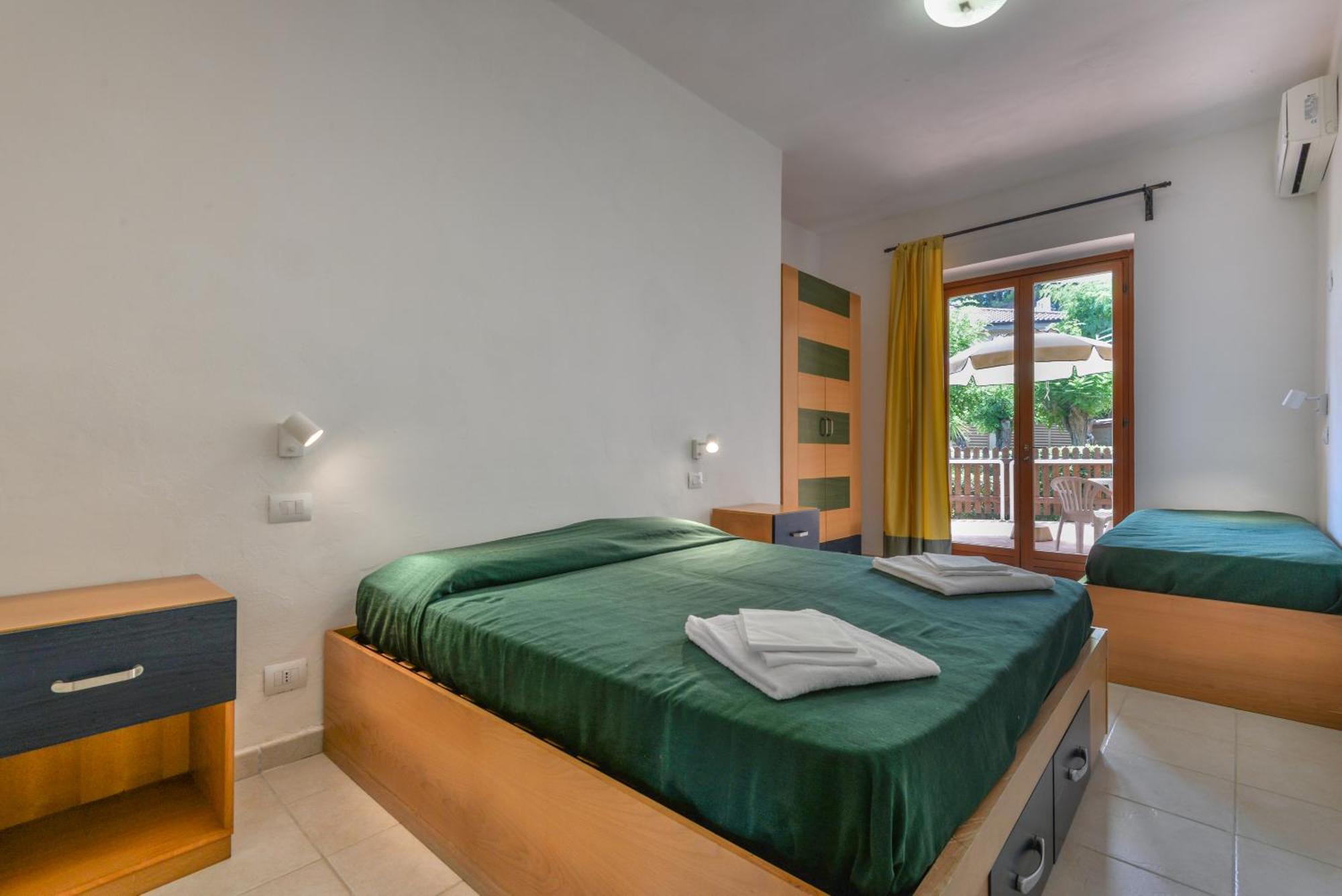 Residence Le Acacie Capoliveri  Εξωτερικό φωτογραφία