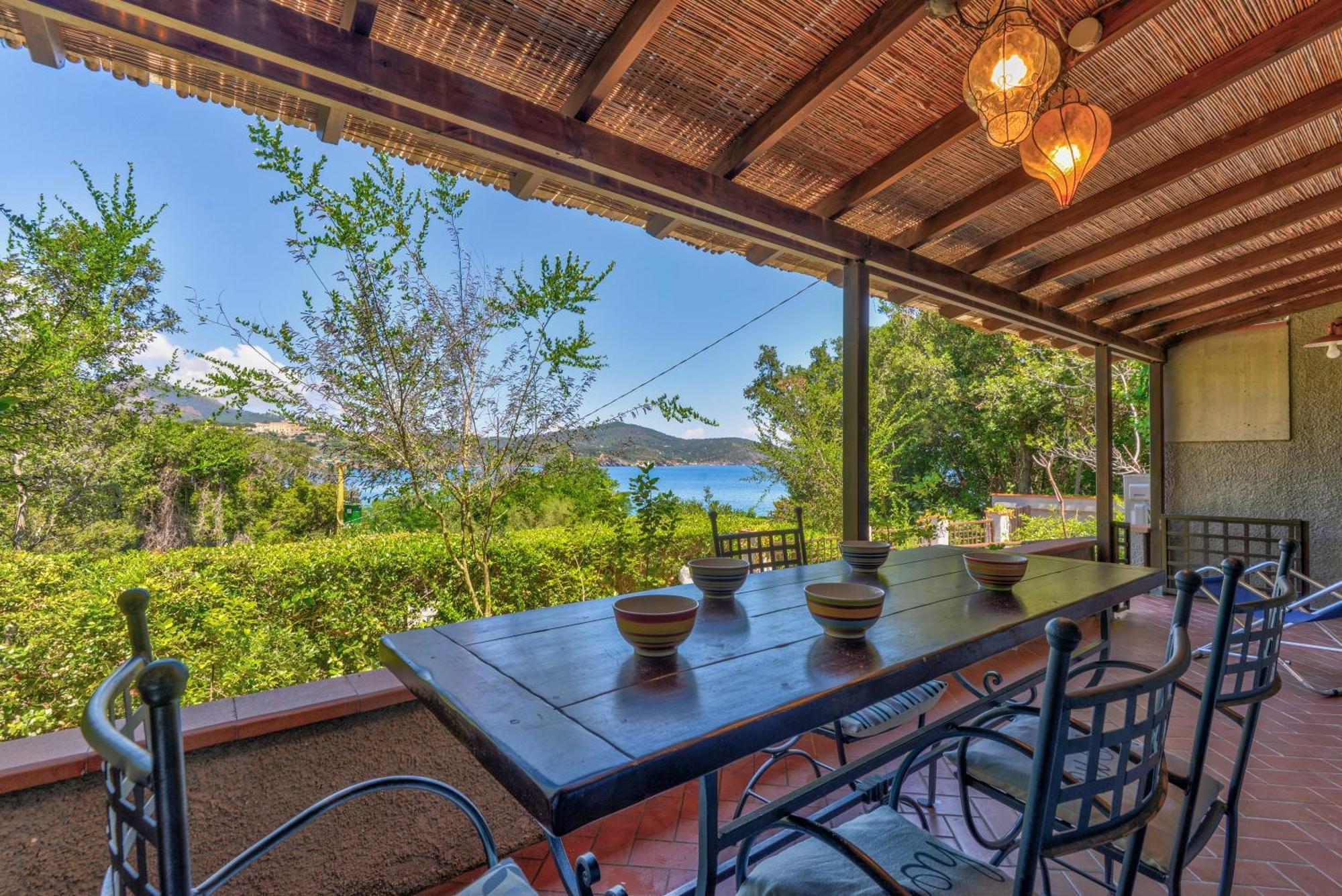 Residence Le Acacie Capoliveri  Εξωτερικό φωτογραφία